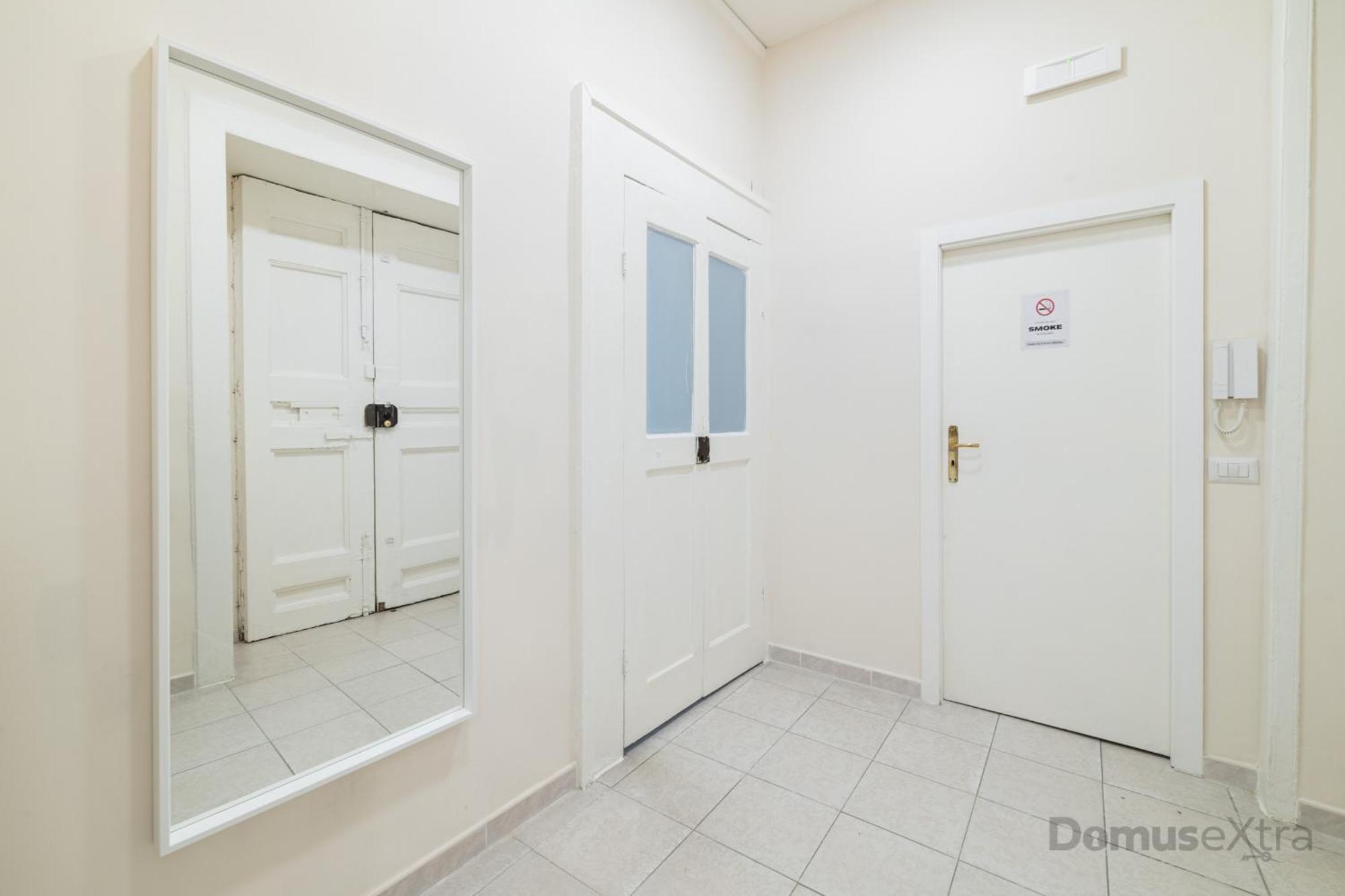 31 Saint Paul'S Apartment By Domusextra نابولي المظهر الخارجي الصورة
